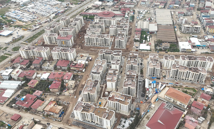 Hatay İli Kırıkhan İlçesi Merkez 6. Bölge 660 Konut ile 114 Adet Dükkan ve 2 Adet Ofis İnşaatı ile Altyapı ve Çevre Düzenlemesi İşi